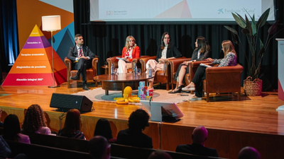 Mesa de debate sobre innovación terapéutica en la tercera edición del foro Únicas Talks.